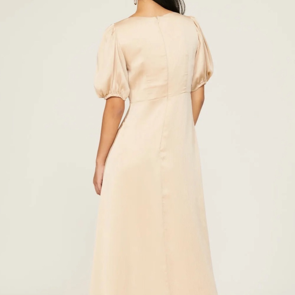 Sachin & Babi Alli Gown in champagne - Picture 5 of 7